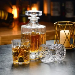 Amisglass Whiskey Karaffe Mit 2 Gläsern, Whiskey Set, 3-teilig, Whisky Dekanter 700ml Und Whisky Gläser 300ml 2 Stück, Kristallgläser & Longdrinkgläser -Küchenbedarf Geschäft 094239d0ac94b0459afd30e680d29775