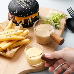 Glas Messbecher Hitzebeständiger Holzgriff Glaswaage Tasse Milchtasse Glasmessbecher 100ml -Küchenbedarf Geschäft 103795be03103845d7b2cfe10eb6f067