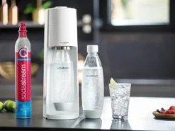 Sodastream Wassersprudler Terra White + 1 X PET Flasche + CO²Zylinder + 2x Pepsi Max Sirup Lime/Cherry -Küchenbedarf Geschäft 1421bdcde67efc79b49f39358b0c6f3a