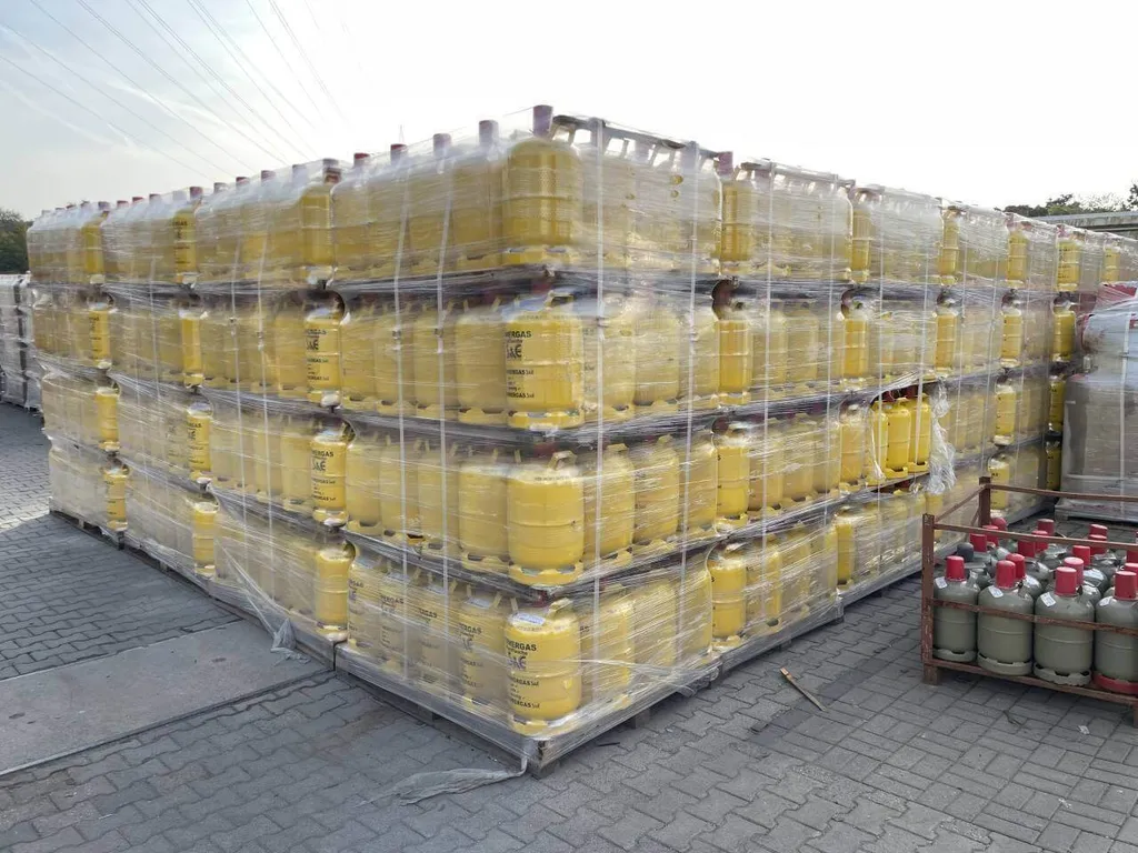 CO2 Zylinder Transportbox Ink.l 15 Volle Flaschen 425 G Kohlensäure 60l Soda 16 CO2 Zylinder Transportbox Ink.l 15 Volle Flaschen 425 G Kohlensäure 60l Soda – Bild 14