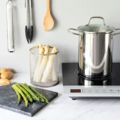 Navaris Spargeltopf Kochtopf Nudeltopf 3,9l - Topf Zum Kochen Von Spargel Oder Spaghetti - Aus Edelstahl Mit Siebeinsatz - BPA-frei Spülmaschinenfest -Küchenbedarf Geschäft 39ba2a54e19594efaade07a81c2cd78f