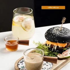 90ml Mini-Milchtopf Aus Glas, Saucenpfanne Mit Einzelnen Ausläufen, Milchbecher Für Westliches Restaurant Mini-Milchkännchen -Küchenbedarf Geschäft 6d20c4e2f7019824c4921dd0f09f49d4