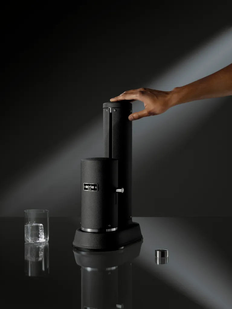 AARKE Wassersprudler Carbonator Pro Mattte Black Schwarz Glasflasche Edelstahl 11 AARKE Wassersprudler Carbonator Pro Mattte Black Schwarz Glasflasche Edelstahl – Bild 9