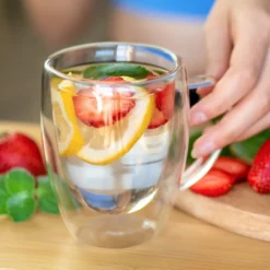 Wessper Doppelwandig Kaffeegläser Mit Henkel, 6 Stück X 350 Ml, Großes Hitzebeständiges Doppelwandglas, Thermogläser, Kaffeegläser Temperaturbeständig Mokkatassen, Teegläser, Latte Machiatto Gläser -Küchenbedarf Geschäft 7273f7e339402b164731e3ae54b349fb