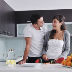 Relaxdays Glaskaraffe Mit Deckel 1,8 Liter -Küchenbedarf Geschäft 7a5cc273c6bde63dd64ed81f96813b8d