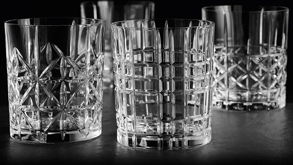 Nachtmann Whiskybecher Highland 345ml H:10,2cm, Klar (4er Pack) 16 Nachtmann Whiskybecher Highland 345ml H:10,2cm, Klar (4er Pack) – Bild 14