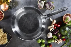 Tefal ETERNAL MESH Pfannenset °24/28cm + WOK °28cm Mit Glasdeckel + Ingenio Pfannenwender -Küchenbedarf Geschäft 8653a1a6b995170d9fbcb2ac788597cd