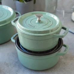 STAUB Cocotte Rund 28 Cm Salbei 15 STAUB Cocotte Rund 28 Cm Salbei -Küchenbedarf Geschäft 9ae1d3e6dc047b0f32672180fedca8fb