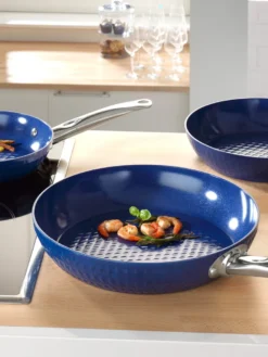 Ceraflon Prestige Diamant Pfannen-Set, Blau, 3-teilig -Küchenbedarf Geschäft d0dcc471b37ec77f0c6f6e626f2f94eb