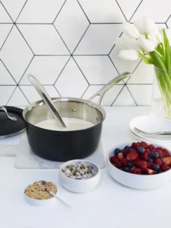 Tefal Stielpfanne Aus Aluminium Ø 20 Cm, Antihaftbeschichtet, Alle Herdarten Incl. Induktion 17 Tefal Stielpfanne Aus Aluminium Ø 20 Cm, Antihaftbeschichtet, Alle Herdarten Incl. Induktion -Küchenbedarf Geschäft dbf88b33c2be989f4cf6ef4071f8b3ee