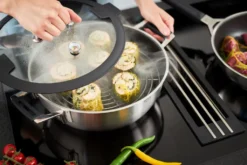 Rösle Schmorpfanne/Dampfgarer Mit Deckel Ø 28cm Silence Pro -Küchenbedarf Geschäft e38f3c7a46b83908f6c613ca8d0aa523