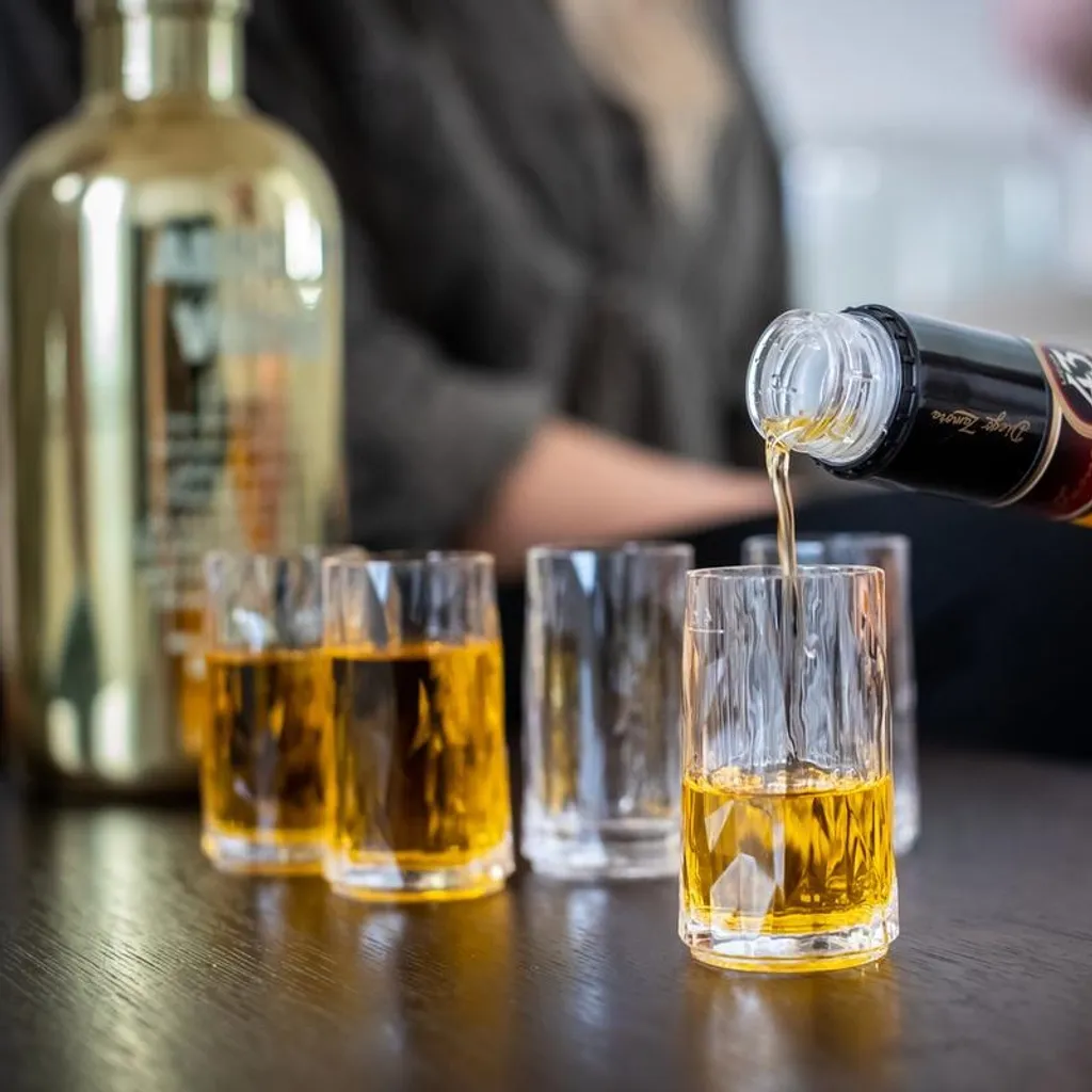 Koziol - Superglas Club No. 07 Schnapsglas 40 Ml 4er Set 9 Koziol - Superglas Club No. 07 Schnapsglas 40 Ml 4er Set – Bild 7